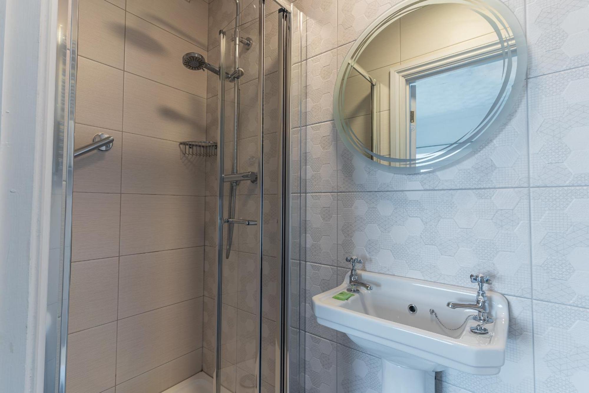 Rooms At The Highcliffe Aberporth Ngoại thất bức ảnh