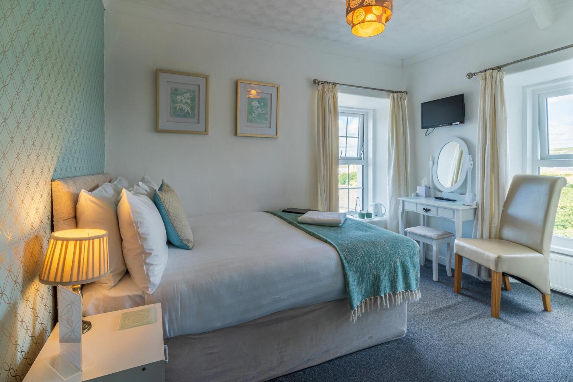Rooms At The Highcliffe Aberporth Ngoại thất bức ảnh